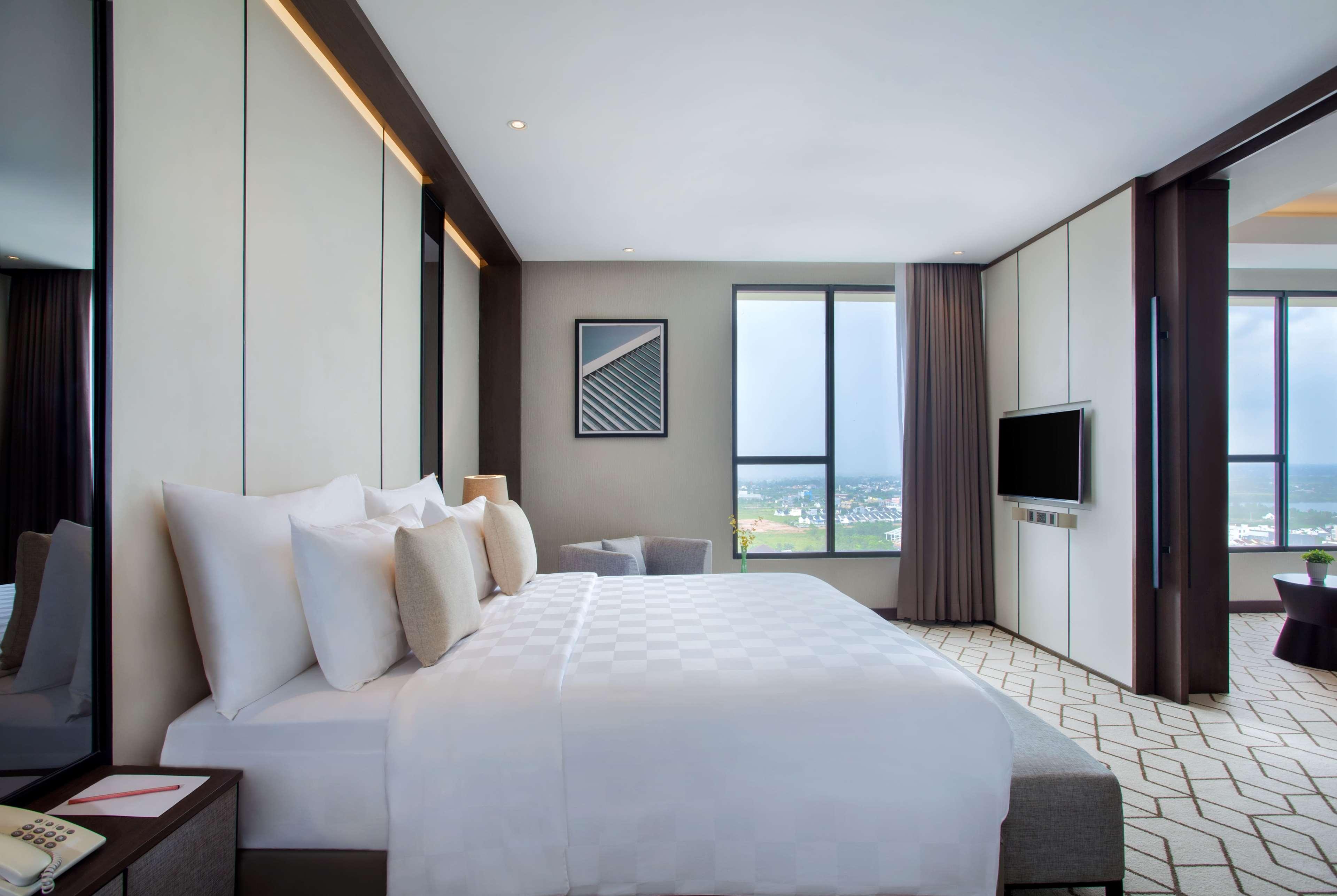 Wyndham Opi Hotel Palembang Eksteriør bilde