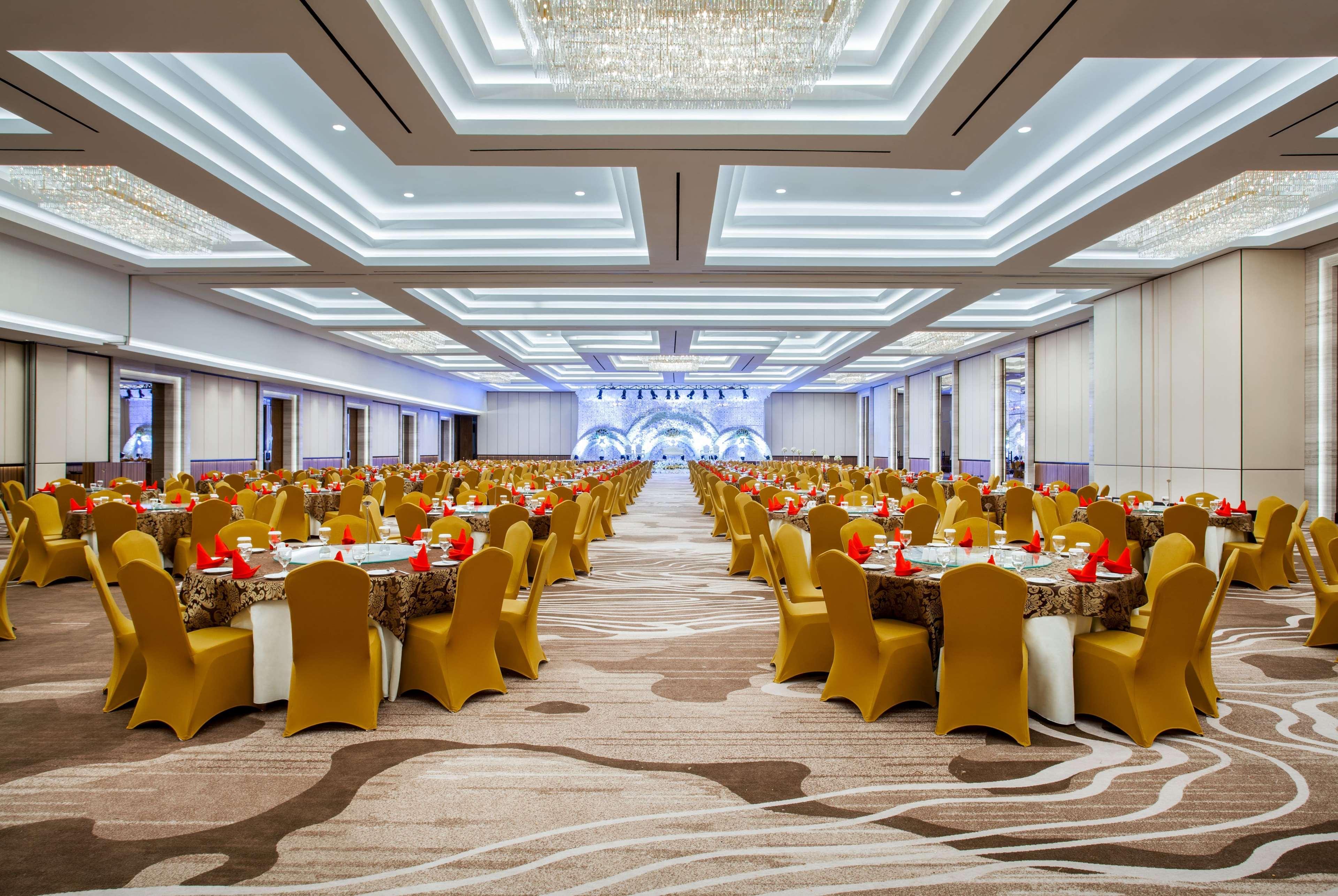 Wyndham Opi Hotel Palembang Eksteriør bilde