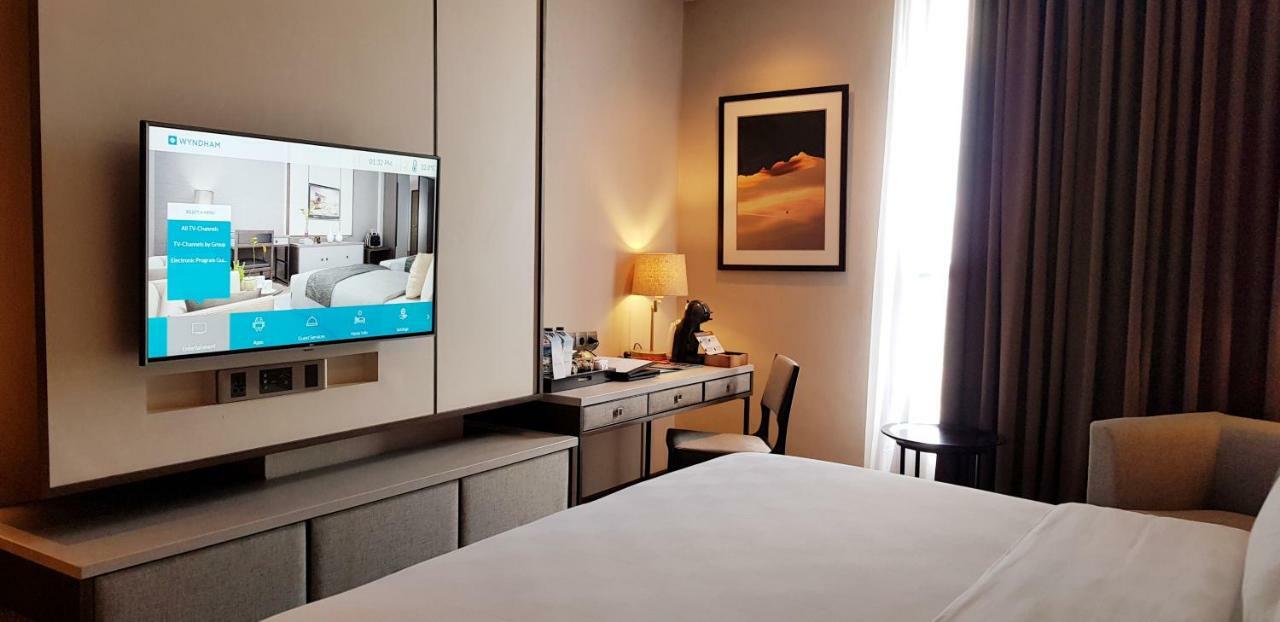 Wyndham Opi Hotel Palembang Eksteriør bilde