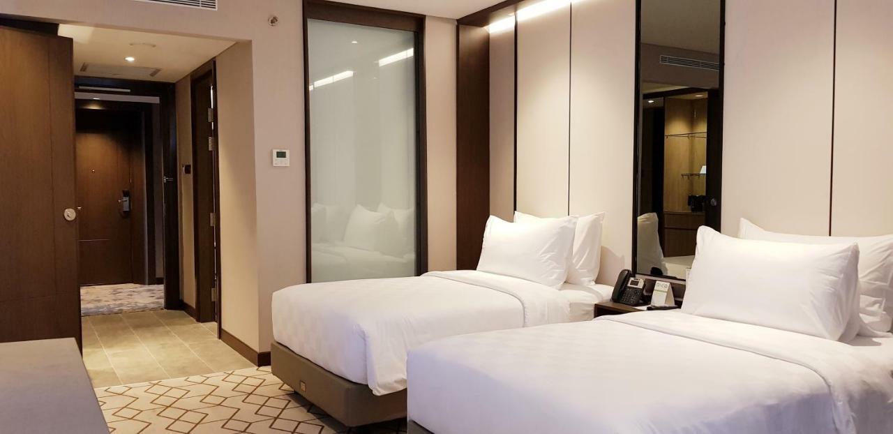 Wyndham Opi Hotel Palembang Eksteriør bilde